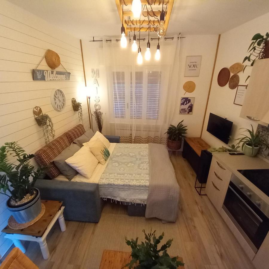 Casa Fiorita 22 Porto Ceresio Apartman Kültér fotó