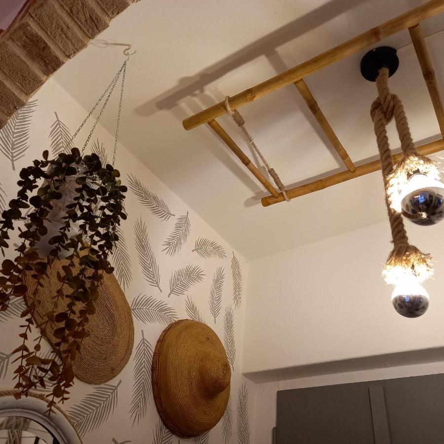 Casa Fiorita 22 Porto Ceresio Apartman Kültér fotó